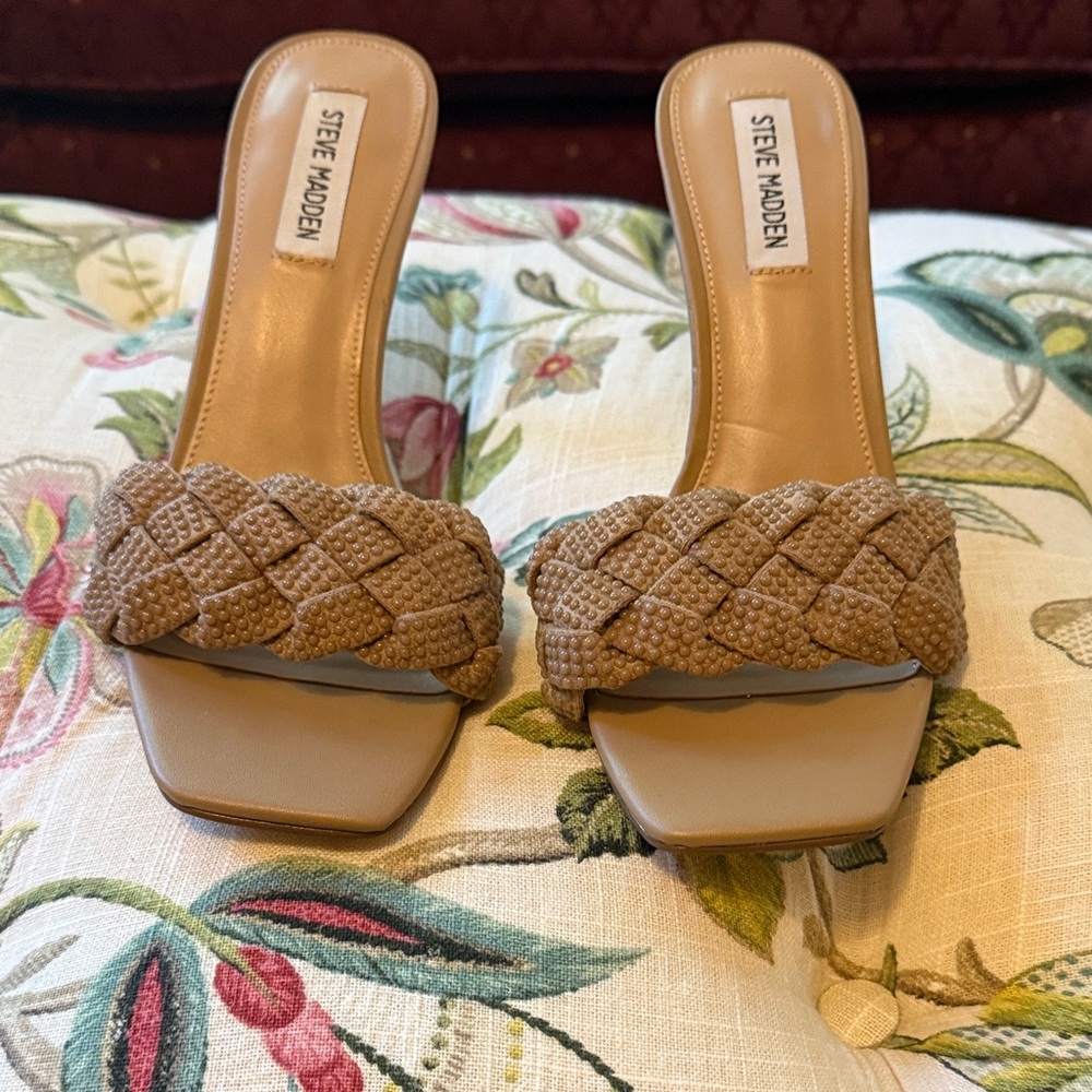 Steve Madden Women's Brown Braided Mules